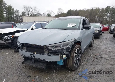 2025 Ford Mustang Mach-E Select z USA, uszkodzony, nr VIN 3FMTK1R45SMA08853